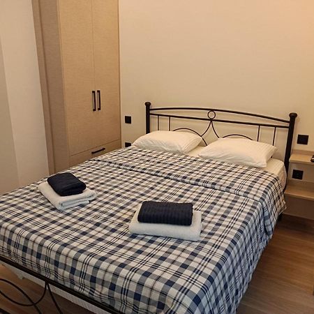 Apartment Dipla 3 أثينا المظهر الخارجي الصورة